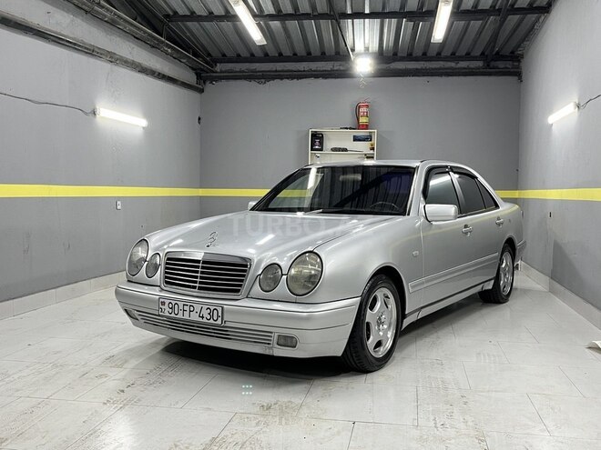 Mercedes E 220 1997, 580,000 km - 2.2 l - Bakı