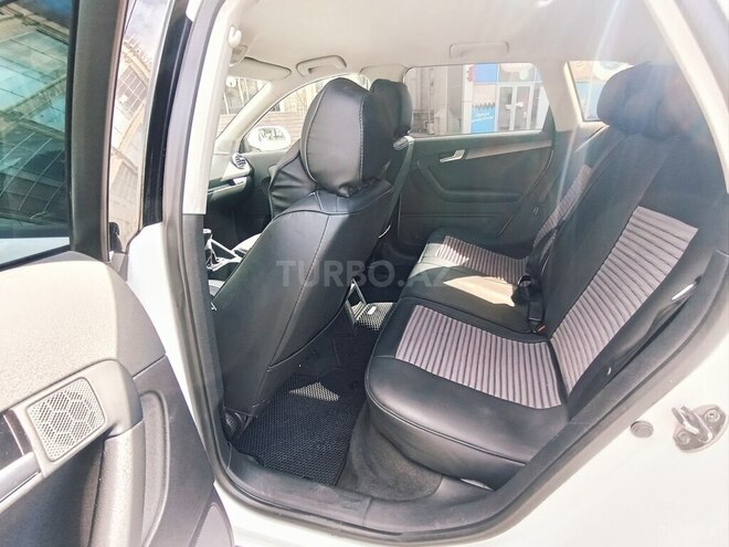 Audi A3 2011, 268,000 km - 1.6 л - Bakı