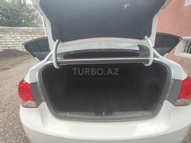 Chevrolet Cruze 2015, 200,000 km - 1.4 l - Ağstafa