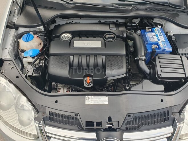 Volkswagen Jetta 2010, 175,000 km - 1.6 l - Bakı