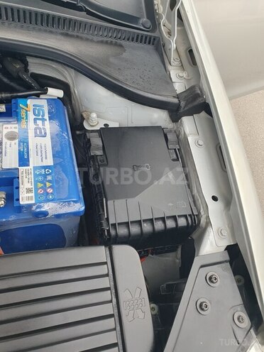 Volkswagen Jetta 2010, 175,000 km - 1.6 l - Bakı