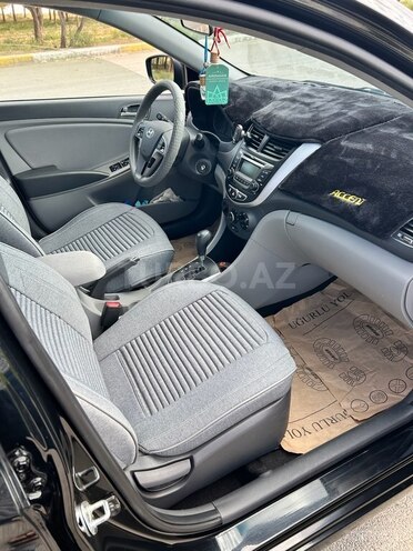 Hyundai Accent 2017, 300,947 km - 1.6 l - Bakı