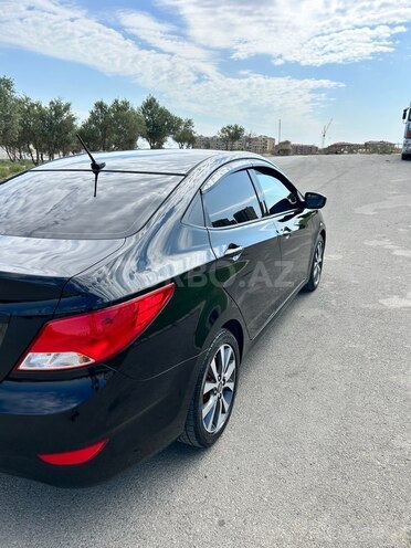 Hyundai Accent 2017, 300,947 km - 1.6 l - Bakı
