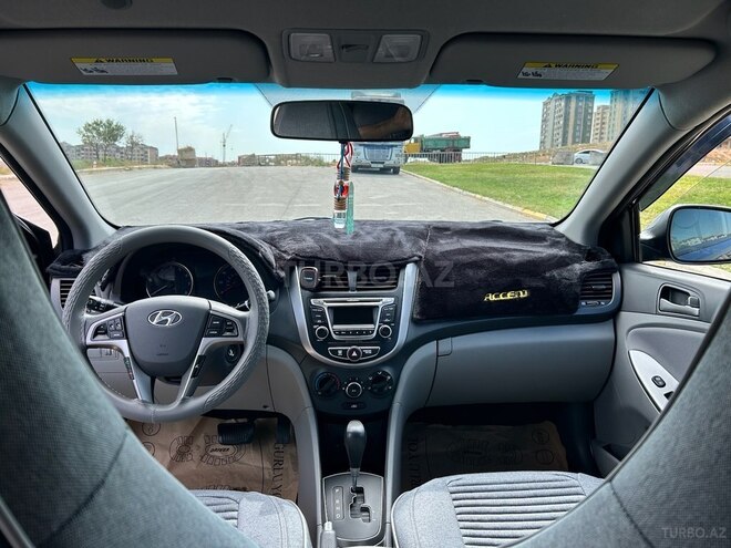 Hyundai Accent 2017, 300,947 km - 1.6 l - Bakı