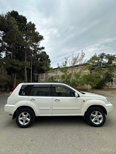Nissan X-Trail 2001, 335,000 km - 2.0 l - Bakı