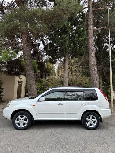 Nissan X-Trail 2001, 335,000 km - 2.0 l - Bakı