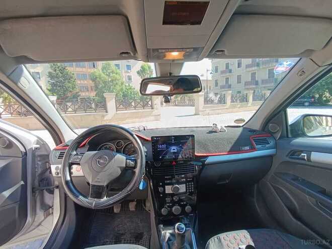 Opel Astra 2010, 484,416 km - 1.7 л - Füzuli