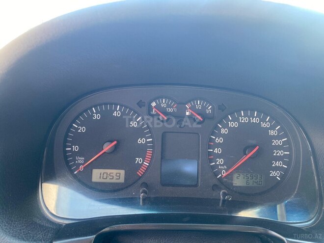 Volkswagen Golf 2003, 275,000 km - 1.6 l - Bakı