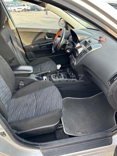 Kia Ceed 2008, 410,000 km - 1.6 л - Bakı