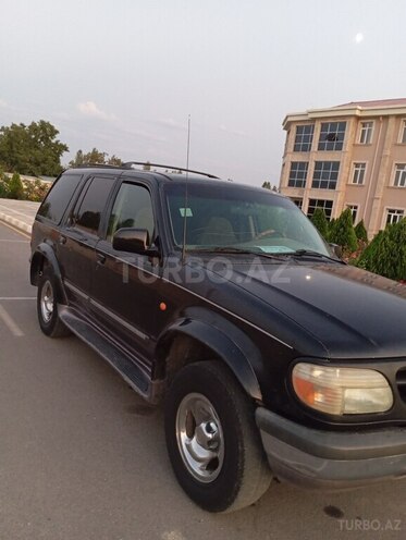 Ford Explorer 1997, 250,000 km - 4.0 l - Naxçıvan