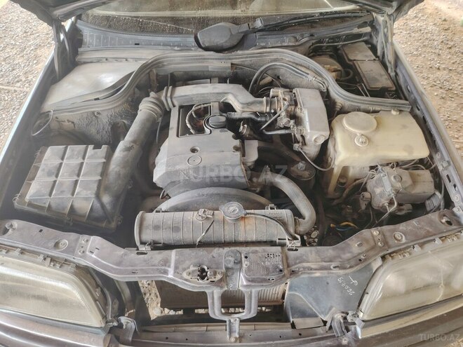 Mercedes C 180 1993, 395,000 km - 1.8 л - Şirvan