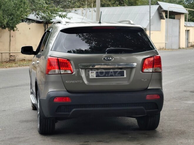 Kia Sorento 2009, 96,722 km - 2.0 l - İsmayıllı