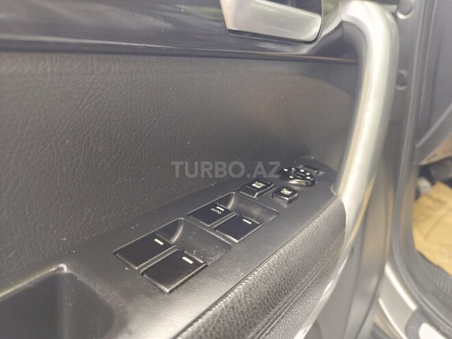 Kia Sorento 2009, 96,722 km - 2.0 l - İsmayıllı