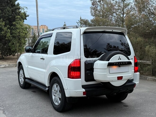 Mitsubishi Pajero 2007, 270,000 km - 3.0 l - Bakı