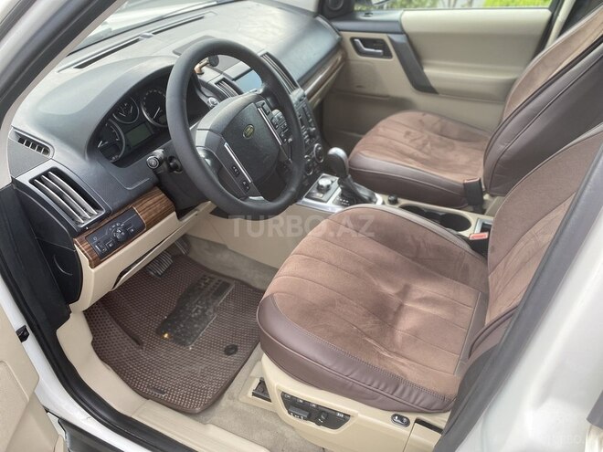 Land Rover Freelander 2009, 207,000 km - 3.2 l - Bakı