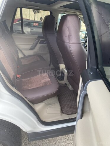 Land Rover Freelander 2009, 207,000 km - 3.2 l - Bakı