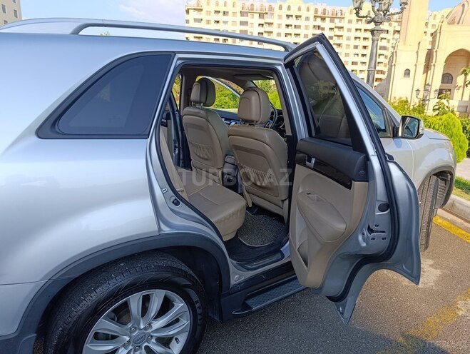 Kia Sorento 2011, 216,000 km - 2.0 l - Bakı