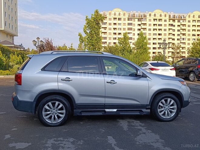 Kia Sorento 2011, 216,000 km - 2.0 l - Bakı