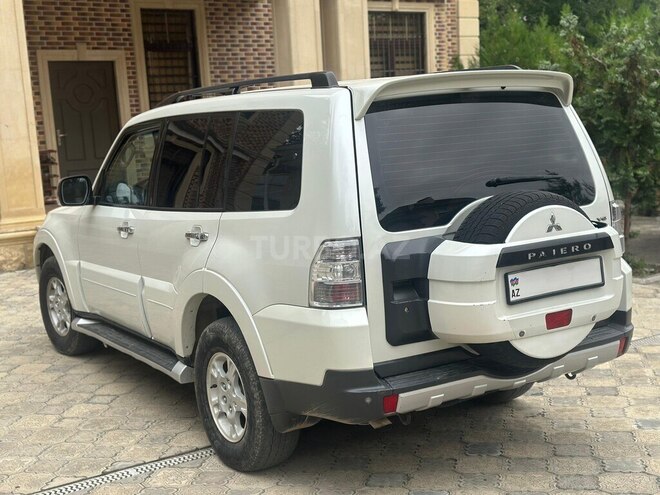 Mitsubishi Pajero 2007, 272,477 km - 3.0 l - Qusar