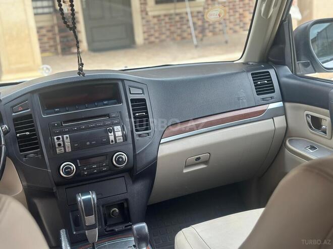 Mitsubishi Pajero 2007, 272,477 km - 3.0 l - Qusar