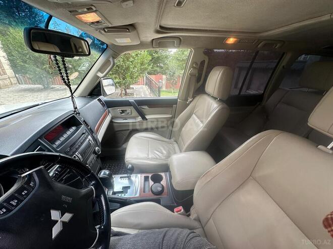 Mitsubishi Pajero 2007, 272,477 km - 3.0 l - Qusar