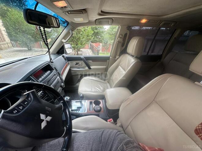 Mitsubishi Pajero 2007, 272,477 km - 3.0 l - Qusar