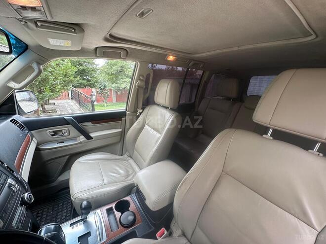 Mitsubishi Pajero 2007, 272,477 km - 3.0 l - Qusar
