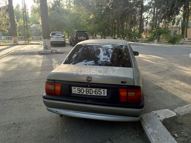 Opel Vectra 1994, 497,000 km - 2.0 l - Şirvan