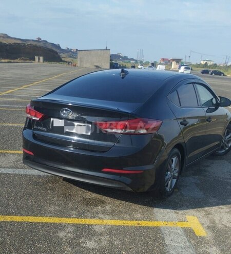 Hyundai Elantra 2017, 214,043 km - 2.0 l - Bakı
