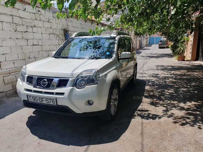 Nissan X-Trail 2012, 176,500 km - 2.5 l - Bakı
