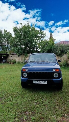 LADA (VAZ) Niva 2015, 130,000 km - 1.7 l - Astara