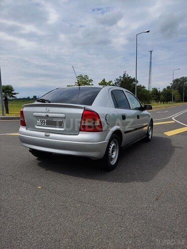 Opel Astra 2001, 260,000 km - 1.6 l - Zaqatala
