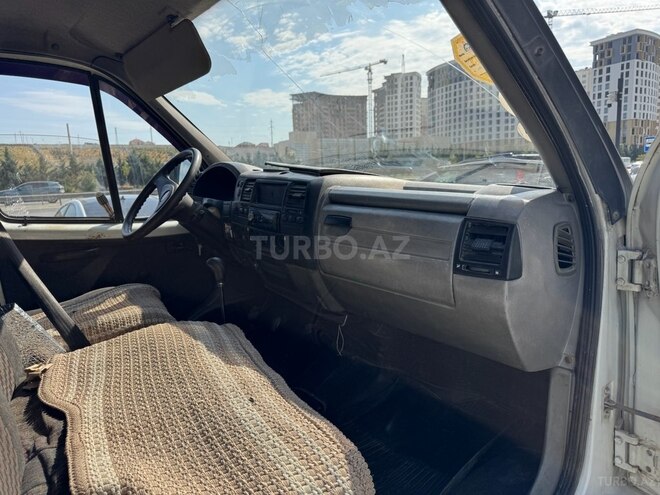 GAZ 330200 2005, 200,000 km - 2.3 l - Bakı