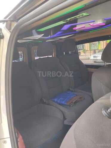 Mercedes Vito 115 2010, 300,000 km - 2.1 л - Gəncə