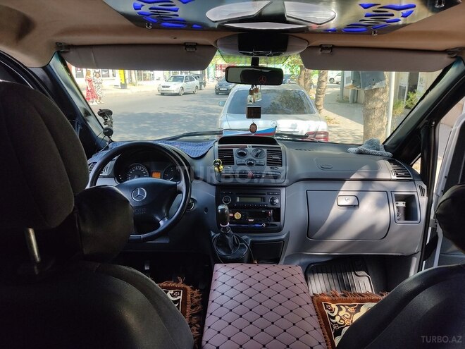 Mercedes Vito 115 2010, 300,000 km - 2.1 л - Gəncə