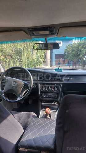 Mercedes 190 1991, 759,000 km - 2.0 l - Astara