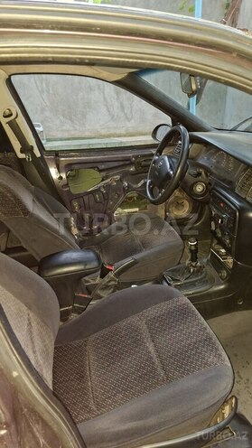 Opel Vectra 1996, 330,000 km - 1.6 l - Ağstafa