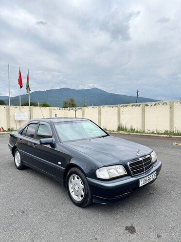 Mercedes C 180 1998, 220,000 km - 1.8 l - Zaqatala