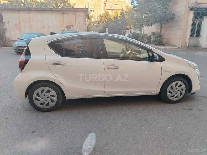Toyota Aqua 2017, 170,000 km - 1.5 l - Bakı