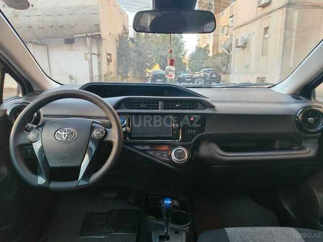 Toyota Aqua 2017, 170,000 km - 1.5 l - Bakı