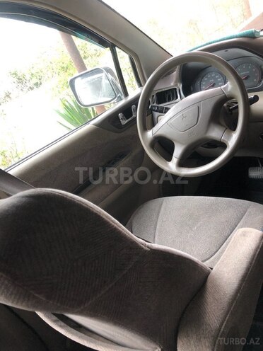 Mitsubishi Chariot 2002, 339,219 km - 2.0 л - Beyləqan