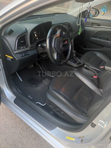 Hyundai Elantra 2016, 207,605 km - 2.0 l - Mingəçevir