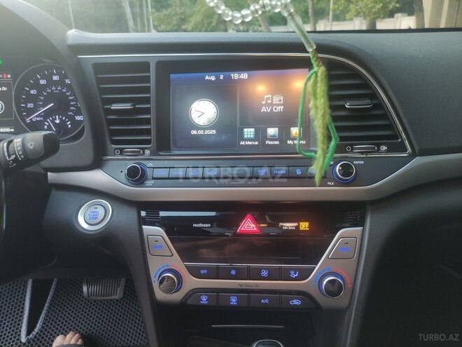 Hyundai Elantra 2016, 207,605 km - 2.0 l - Mingəçevir