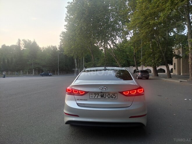 Hyundai Elantra 2016, 207,605 km - 2.0 l - Mingəçevir
