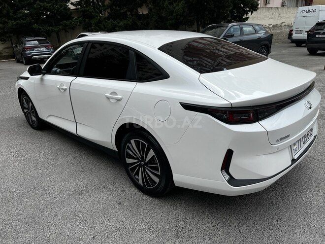 Changan Qiyuan A05 2024, 7,600 km - 1.5 л - Bakı