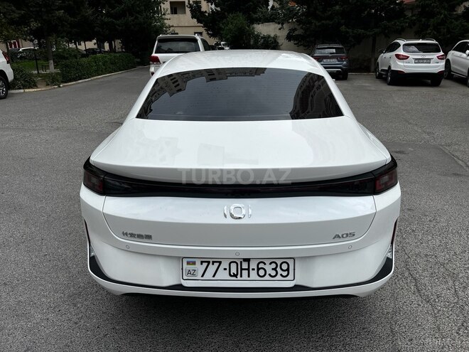Changan Qiyuan A05 2024, 7,600 km - 1.5 л - Bakı