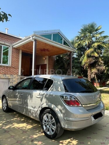 Opel Astra 2009, 237,000 km - 1.3 l - Balakən