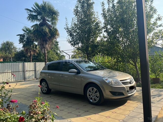 Opel Astra 2009, 237,000 km - 1.3 l - Balakən