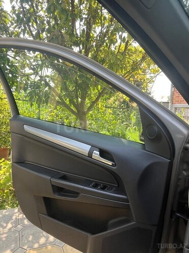 Opel Astra 2009, 237,000 km - 1.3 l - Balakən