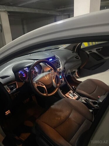 Hyundai Elantra 2011, 186,000 km - 1.8 l - Bakı